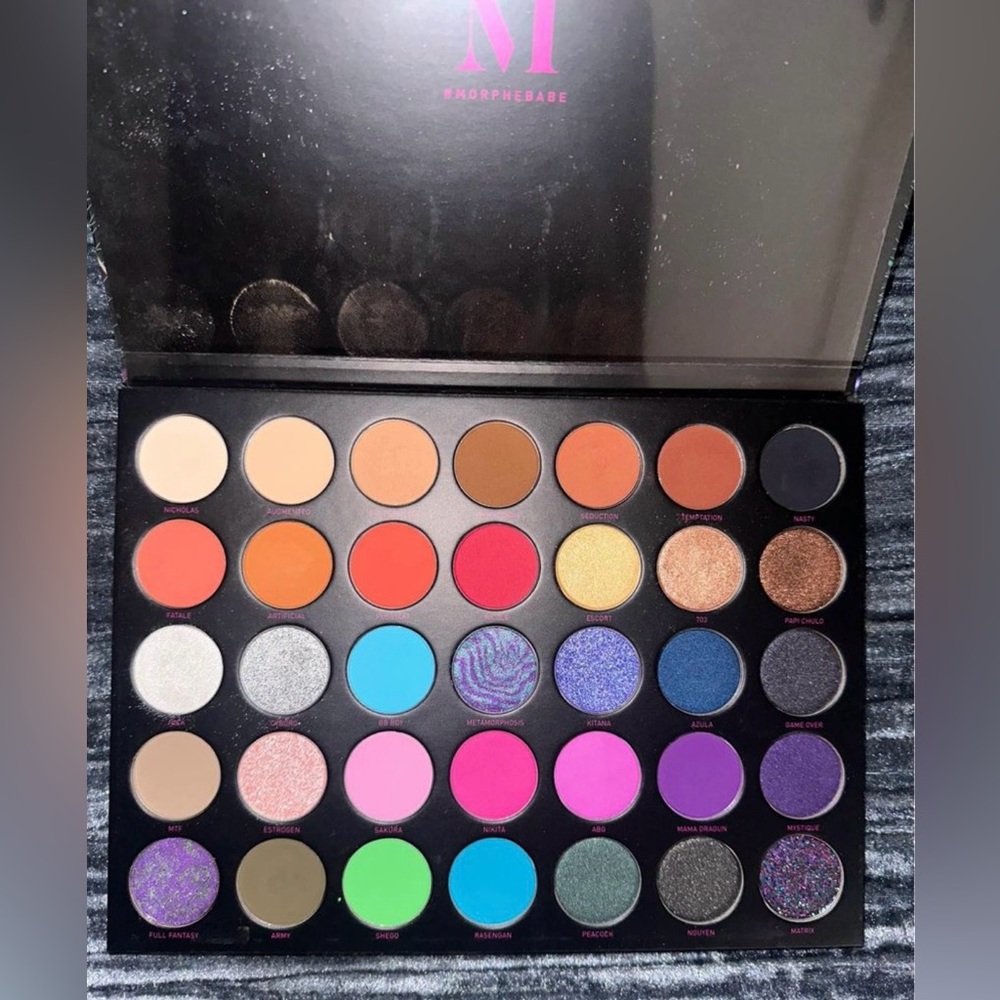 rare 35 color eyeshadow palette